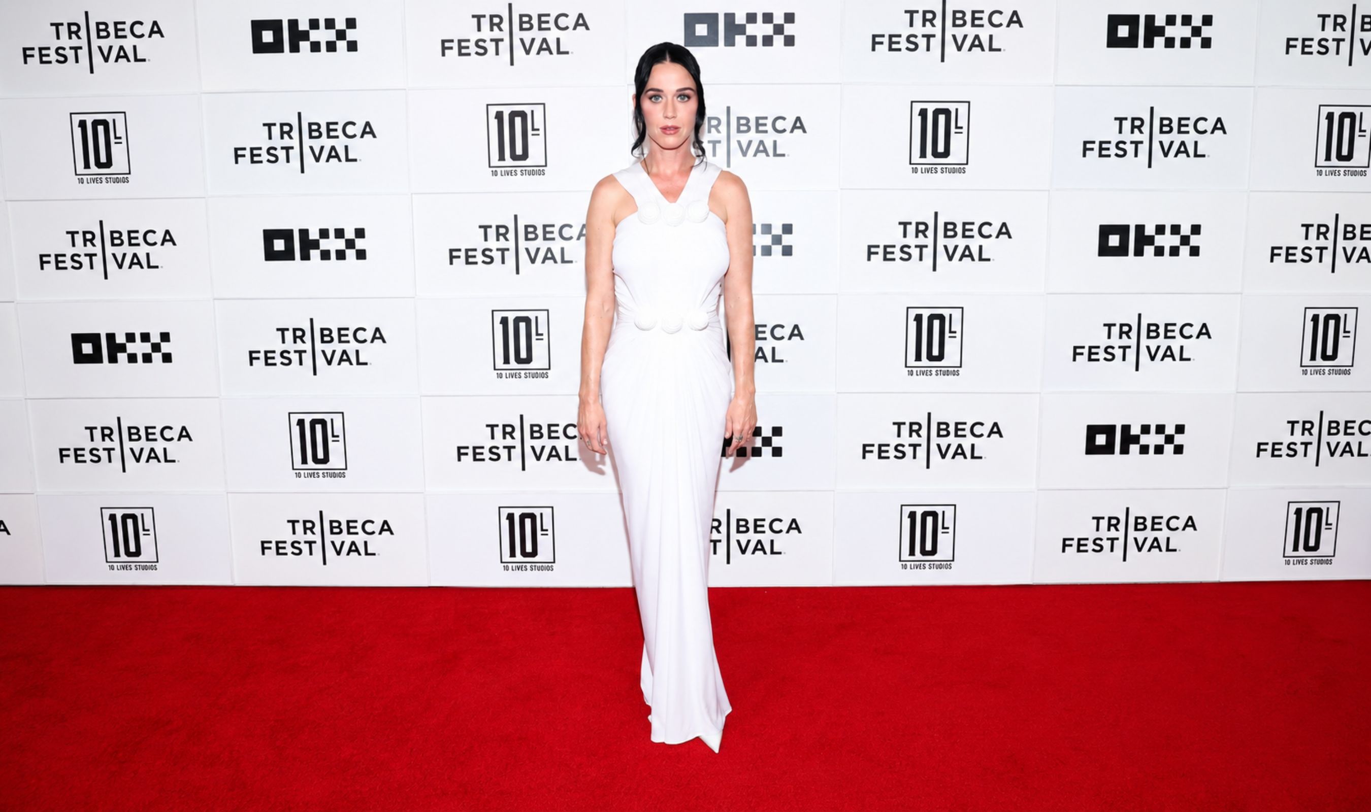 Katy Perry Wears 1987 Lanvin Gown for Red Carpet Debut with Justin Trudeau